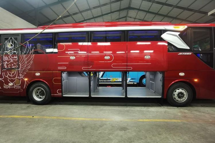 Bus Hino RM 280 dengan bodi Jetbus 3+ MHD Single Glass