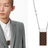 Kalung Penghapus Louis Vuitton Karya Virgil Abloh Bikin Gaduh