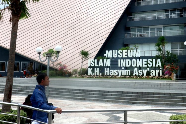 Penampakan dari sisi utara Museum Islam Indonesia KH Hasyim Asy’ari, di kawasan Pondok Pesantren Tebuireng, Jombang, Jawa Timur.