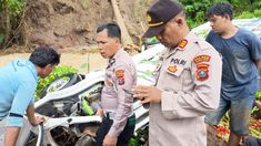 Longsor di Taput: Bocah 14 Tahun Meninggal Saat Tolong 2 Penumpang Mobil yang Terjepit