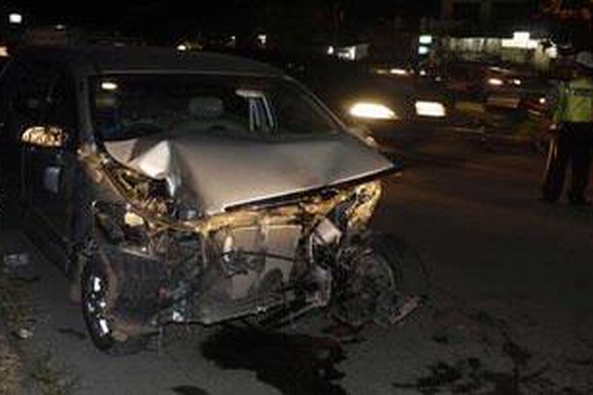 ILUSTRASI Kecelakaan mobil