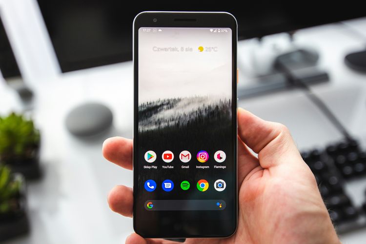 Pembatasan Gadget Diterapkan di Sekolah Jawa Timur Mulai April 2026