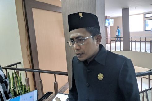 Ketua DPRD Kota Tangerang Mengaku Tak Tahu soal Pemilihan Bahan Baju Dinas Anggota Dewan