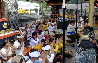 10 Ucapan Selamat Hari Raya Galungan dan Kuningan 2025 dalam Bahasa Bali