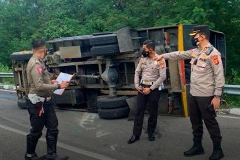 Truk Polda Gorontalo Terguling di Tanjakan Curam, 16 Polisi Luka-luka, Ini Kronologinya