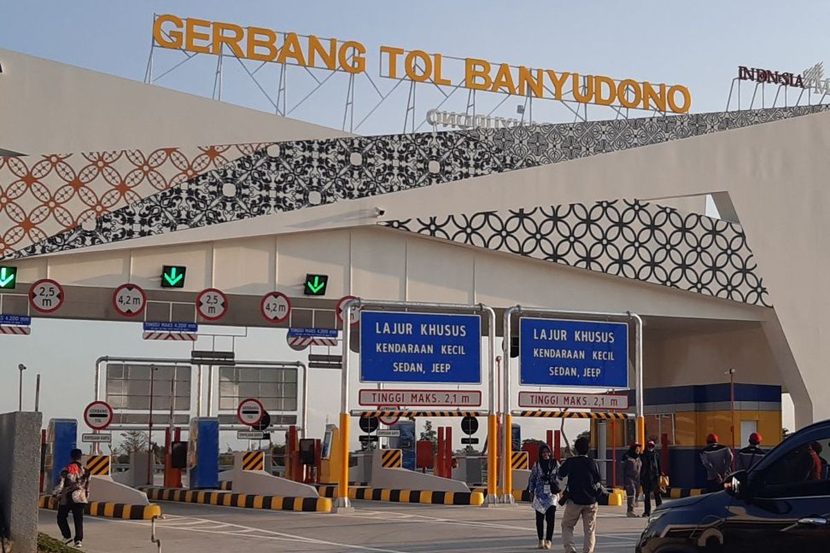 Gerbang Tol Banyudono ruas Kartasura-Klaten di Boyolali, Jawa Tengah, Kamis (19/9/2024).