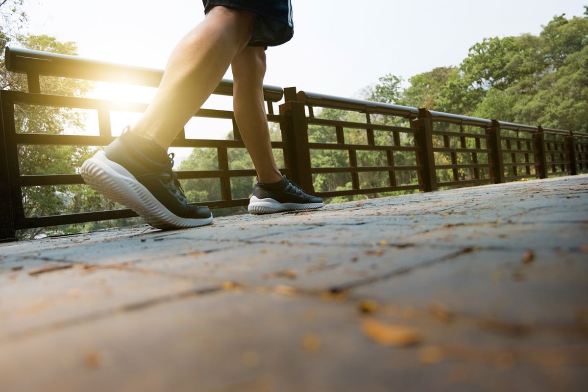 Jalan kaki dengan rute baru bisa menjga kemampuan otak