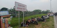 Warga Kerap Nongkrong Lihat Pesawat di Perimeter Utara Bandara Soetta, Sebenarnya Boleh atau Tidak?