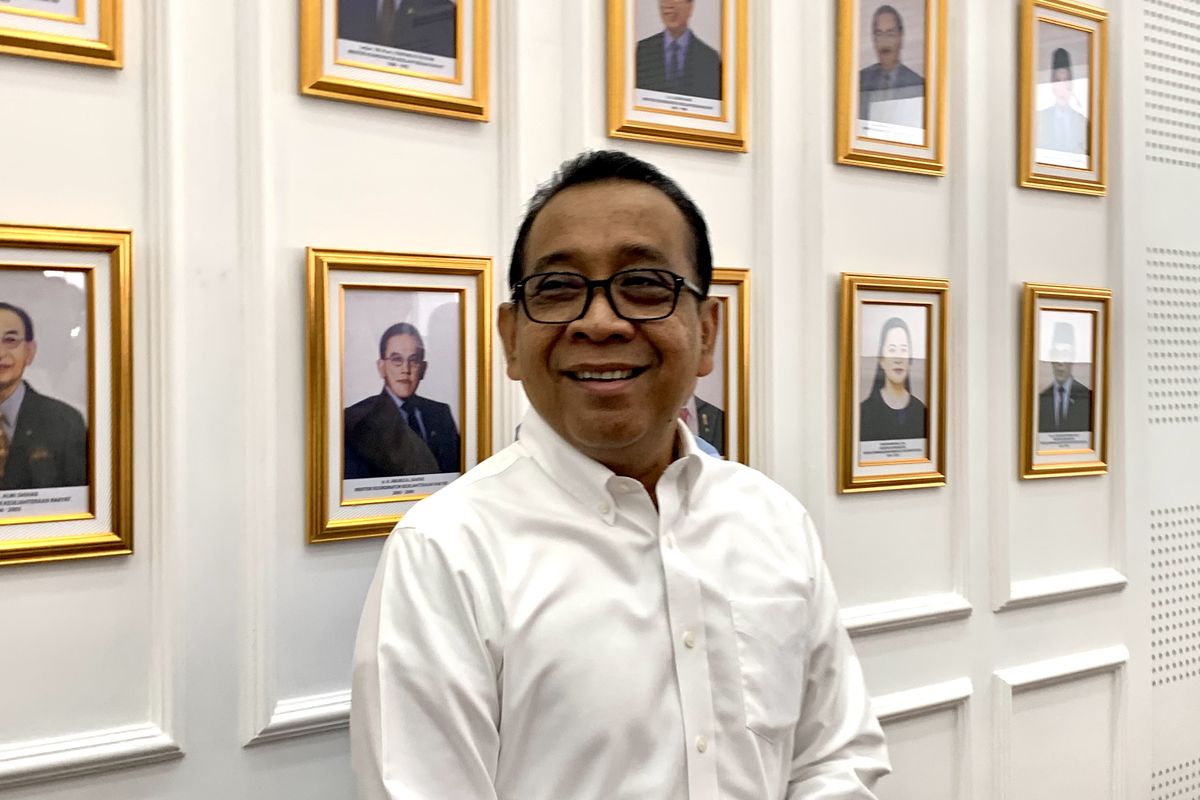 Menteri Koordinator Bidang Pembangunan Manusia dan Kebudayaan (Menko PMK), Pratikno saat ditemui di Kantornya, Gedung Kemenko PMK, Jakarta Pusat, Senin (16/6/2025).