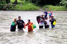 Tim Medis di Tambrauw Bertaruh Nyawa Seberangi Sungai demi Berikan Layanan Kesehatan