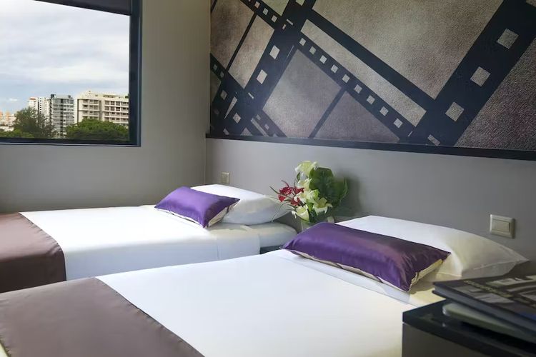 Ilustrasi salah satu kamar di Hotel 81 (Premier) Hollywood, salah satu hotel yang dekat dengan venue konser Coldplay di Singapura pada tahun 2024 nanti.