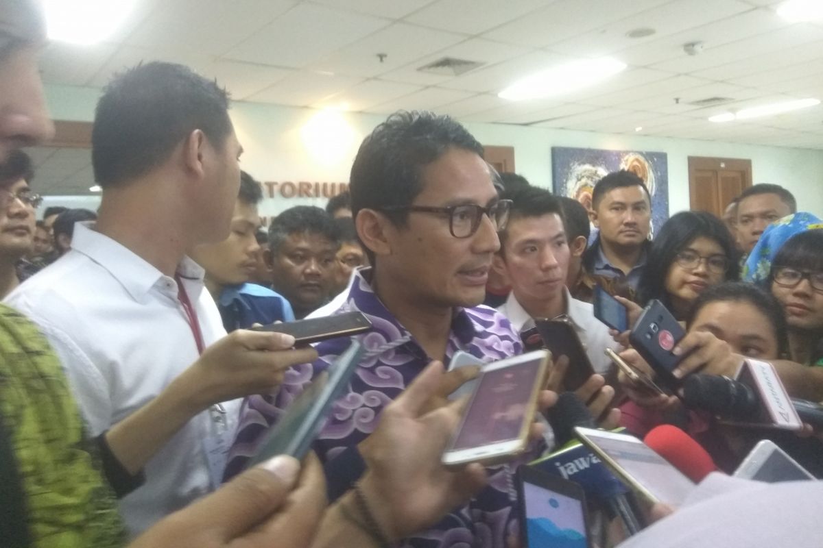 Wakil gubernur terpilih DKI Jakarta Sandiaga Uno di Universitas Al-Azhar Indonesia, Jakarta Selatan, Selasa (26/9/2017).