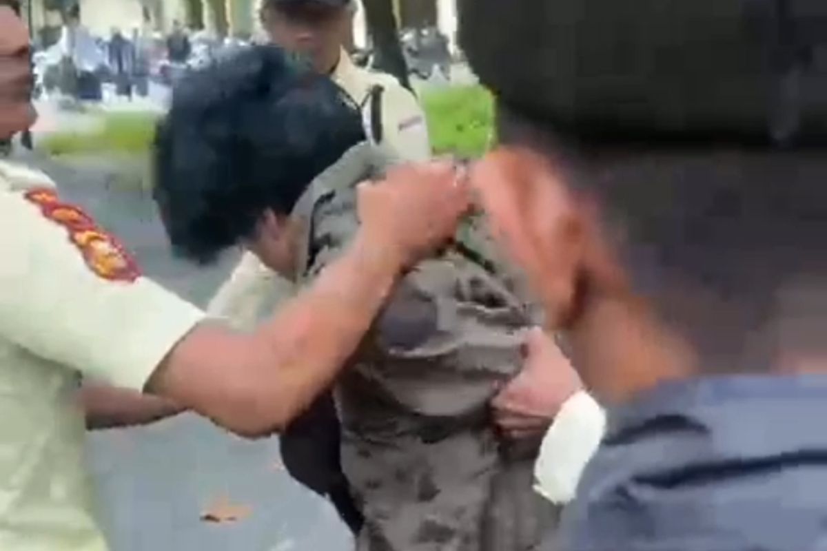 Mahasiswi Dibacok Saat Seminar Proposal di Kampus UIN Suska Riau