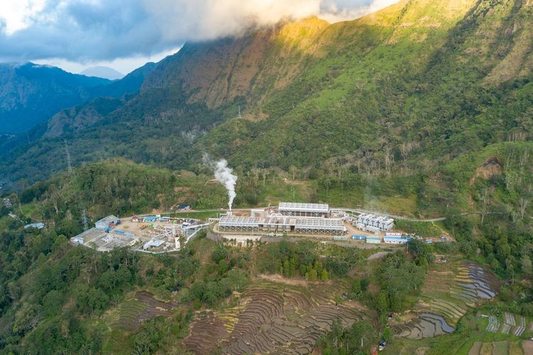 PLTP Sokoria (Ende, Nusa Tenggara Timur), telah mencapai Commercial Operation Date (COD) untuk 2 Unit Pembangkit dengan kapasitas terpasang sebesar 8 MW per Juli 2023.