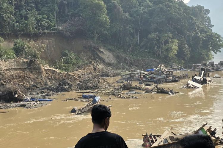 Longsor di Kawasan Tambang Emas Ilegal Sijunjung, 4 Orang Luka-luka