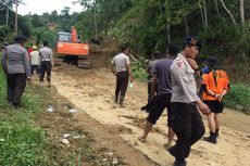 Hujan Deras di Tolitoli, 20 Titik Longsor Tutup Jalan Trans Sulawesi 