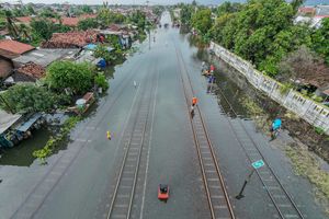 Banjir Meluas, KAI Batalkan Perjalanan KA Kamandaka dan Purwojaya