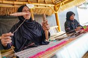 Dari Tenun ke Air Bersih, Ikhtiar Perempuan Lombok Mengubah Kehidupan