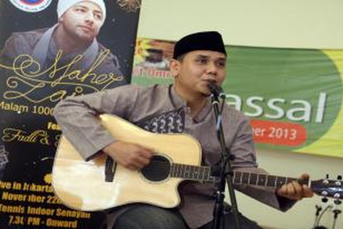 Fadly, vokalis PADI dan Musikimia 