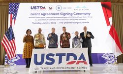 USTDA dan Super Sistem Kolaborasi Bangun Kabel Bawah Laut demi Tingkatkan Konektivitas Indonesia