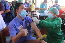 Nakes di Buleleng Mulai Disuntik Vaksin Dosis Keempat