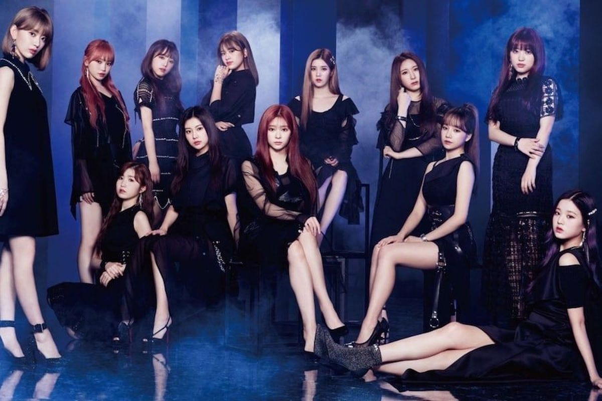 Girlband K-pop yang tengah naik daun, IZ*ONE.