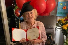 Nenek 93 Tahun Terima Ijazah SMA Setelah 75 Tahun, Bagaimana Kisahnya?