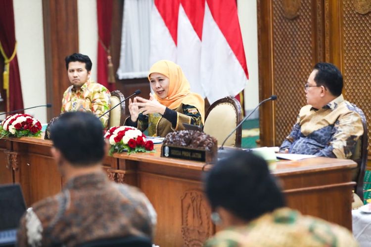 Jadwal WFH ASN Pemprov Jatim Ganti Jadi Jumat, Khofifah Beri Aturan Khusus