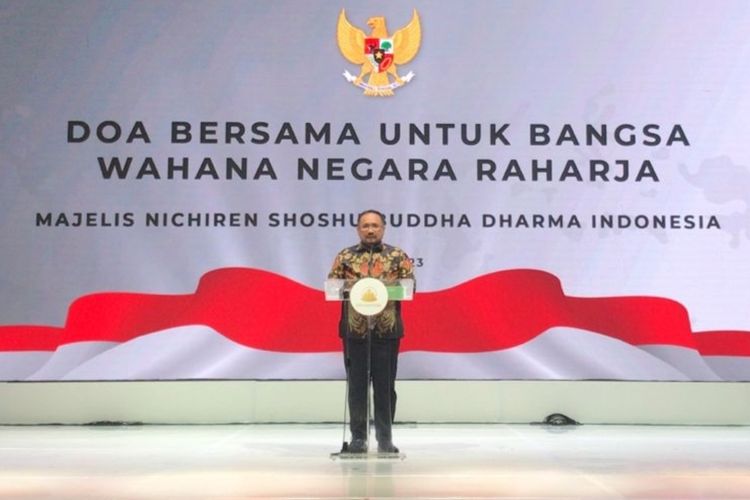 Menteri Agama (Menag) Yaqut Cholil Qoumas saat Majelis Nichiren Shoshu Buddha Dharma Indonesia (MNSBDI) di Ballroom Hotel Alila, Solo, Jawa Tengah, Jumat (29/9/2023).