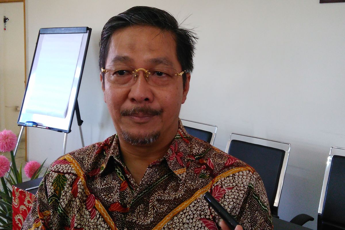 Direktur bidang Hukum, Komunikasi, dan Hubungan antar Lembaga BPJS Kesehatan, Bayu Wahyudi di Bali, Kamis (23/2/2017).