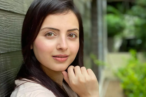 Cerita Berat Badan Shrenu Parikh, Artis Cantik India yang Kena Covid-19