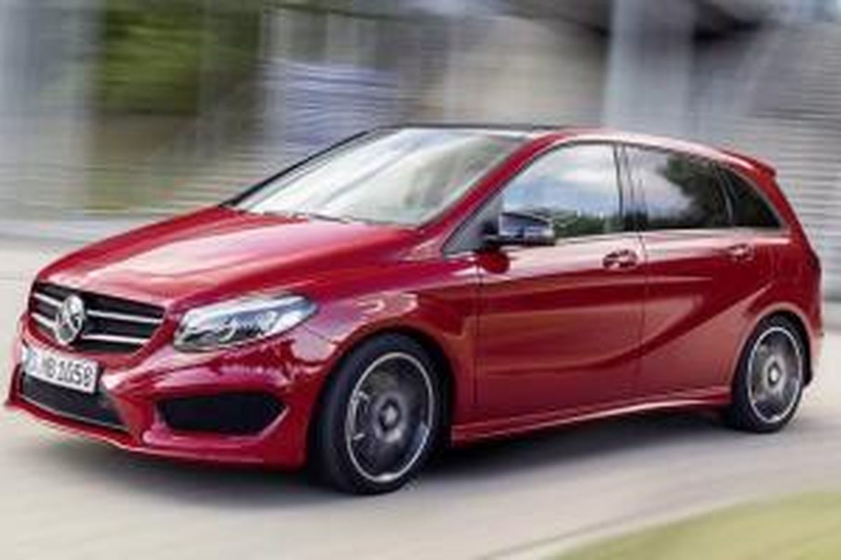 Mercedes-Benz B-Class edisi 2015 tampil lebih segar.