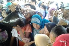 Ribuan Warga Serbu Pasar Murah, Bupati Kendal Larang PNS Membeli