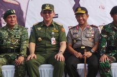 Diguyur Hujan, Ahok dan Pangdam Jaya Apel Siaga ISIS