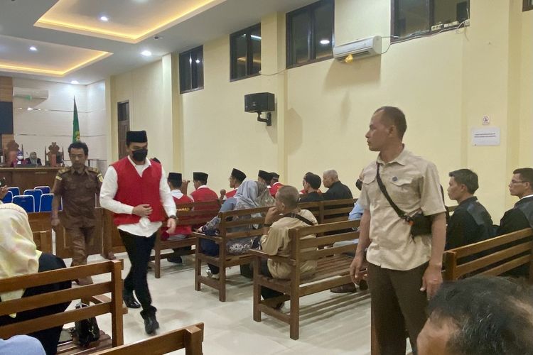 Eks Kasat Narkoba Polres Lampung Selatan AKP Andri Gustami di PN Tanjung Karang, Selasa (27/2/2024).
