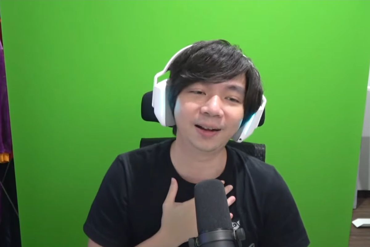 Miaug Youtuber Game MiawAug Rayakan 15 Juta Subscriber