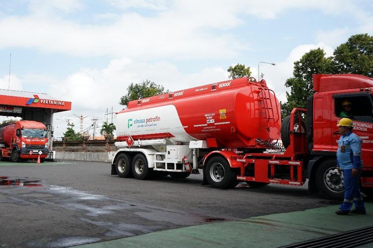 PT Pertamina (Persero) melalui Pertamina Patra Niaga Regional Jawa Timur, Bali, dan Nusa Tenggara (Jatimbalinus) menambah 86 unit mobil tangki untuk mempercepat pengiriman bahan bakar minyak (BBM) ke wilayah Jember dan sekitarnya.
