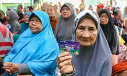 Indonesia Masuki Era Penuaan Penduduk, Jumlah Lansia Makin Banyak