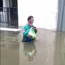Pengakuan Driver Ojol yang 1,5 Jam Terjang Banjir Antar Makanan: Khawatir Penerima Belum Dapat Bantuan
