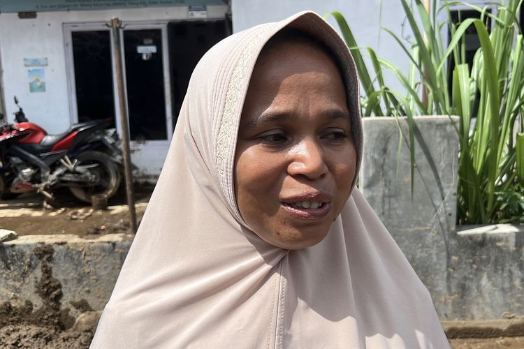 Satu Jam Bertahan di Loteng, Kisah Anak Korban Banjir Bandang di Solok yang Kini Alami Trauma