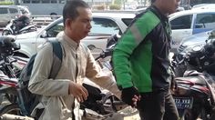 6 Cara Berinteraksi dengan Disabilitas Tunanetra agar Tak Salah Paham