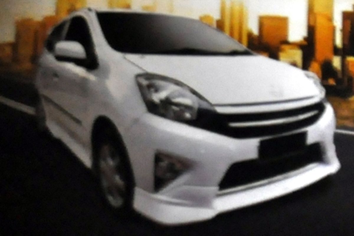 Sosok yang disebut-sebut Toyota Agya sudah muncul di media.