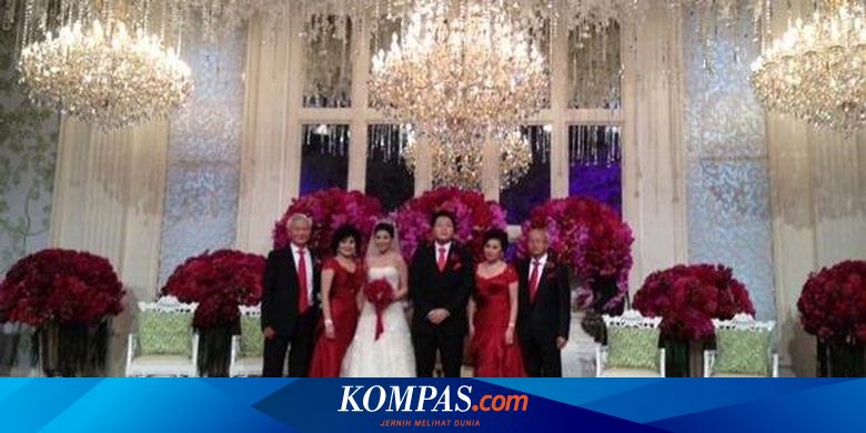 CEO Sinar Mas Land Michael Widjaja Menikah