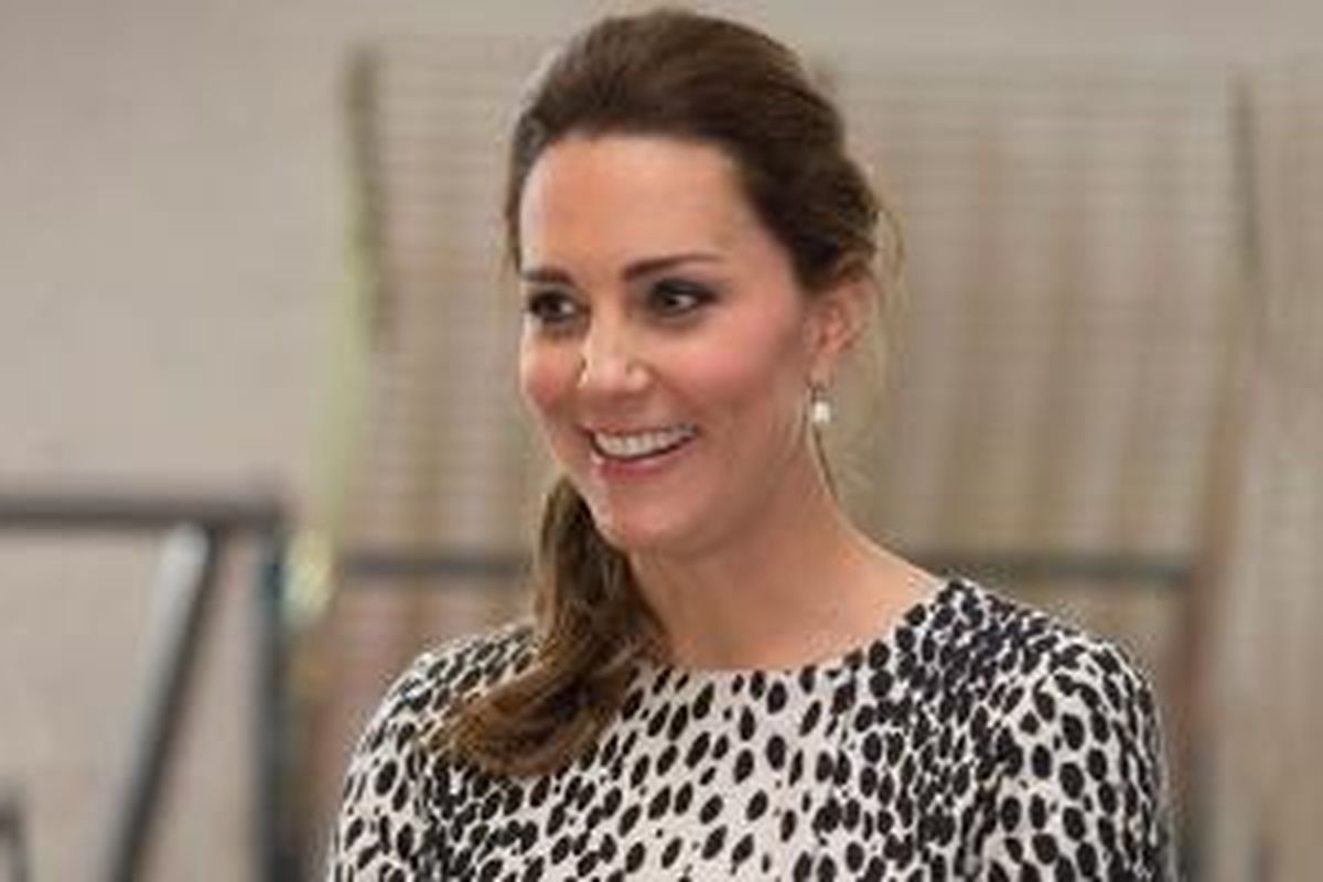 Saat ini, Kate Middleton telah menyelesaikan seluruh tugas kebangsawanan agar dapat bersiap melakukan persalinan anak keduanya. 