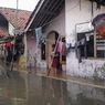 Banjir Landa Sejumlah Wilayah di Karawang, Ketinggian Air Capai 40 Cm