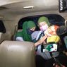 Tangis Haru Kembar Trena-Treni, Terpisah 20 Tahun  Akhirnya Bertemu di Stasiun Tasikmalaya