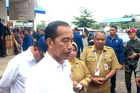 Presiden Jokowi Pastikan Cadangan Beras Terkendali meski Panen Padi Mundur