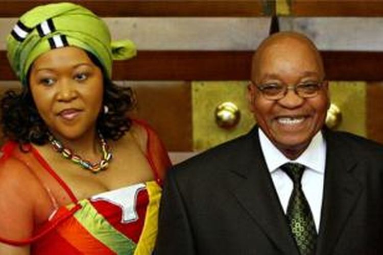 Presiden Afrika Selatan Jacob Zuma dan istri ketiganya Tobeka Madiba. 
