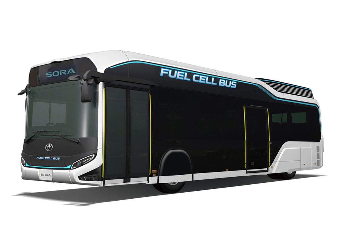 Model konsep fuel-cell bus Toyota Sora.