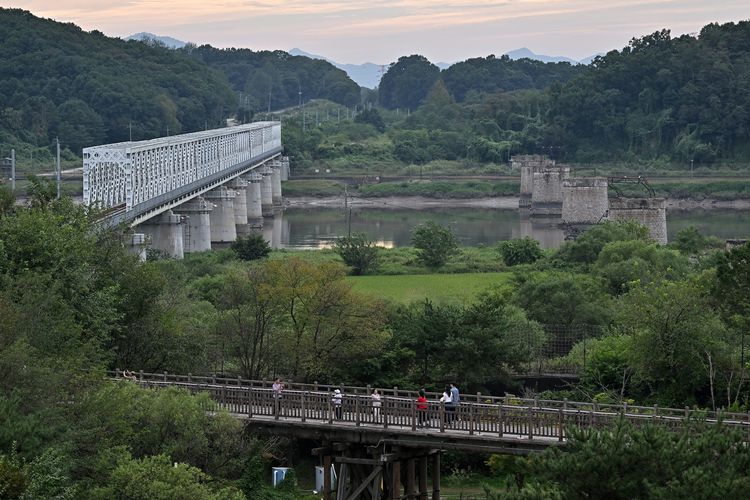 Tentara Korsel Kehilangan Kaki akibat Ranjau DMZ, Korut Klaim Bukan Salah Mereka